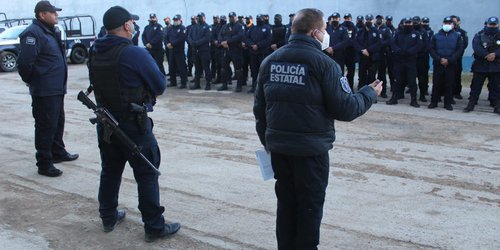 Sorpresiva revisión y pase de lista de SSPE y SEDENA en Comandancia Municipal de Matehuala