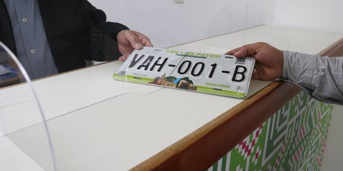 Este lunes, Finanzas atenderá citas programadas para trámites de placas y licencias.