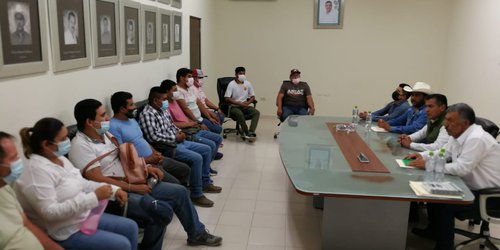 SEDARH atiende necesidades de productores huastecos