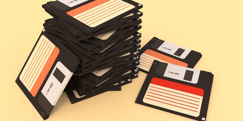 Facultad de Ingeniería construirá escultura colectiva con discos de 3 ½