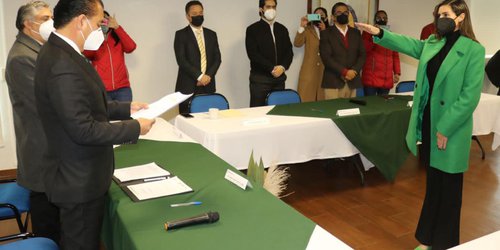 Nombran a nueva directora general del COBACH