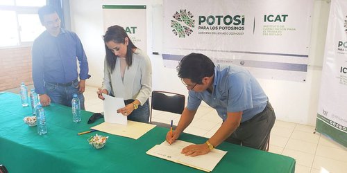 ICAT Rioverde firma convenio con New Style Academy