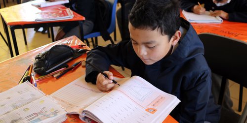 Recomienda la SEGE reutilizar útiles escolares