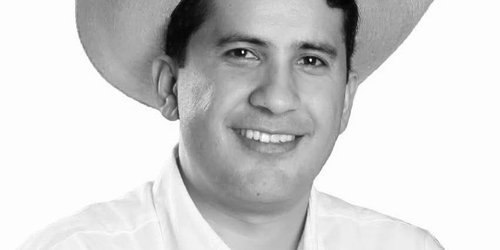 Revelan nuevos videos de atacante de Carlos Manzo