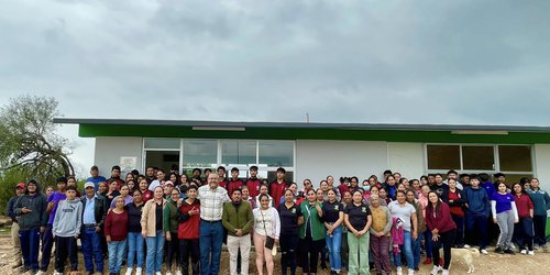 Lagunillas entrega nueva aula en la Preparatoria de San Rafael para fortalecer la educación local