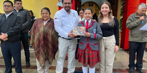 IMJUVE encabeza Honores a la Bandera en Ciudad Fernández