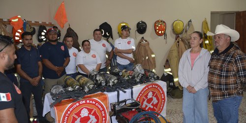 Cuerpo de Bomberos de San Ciro de Acosta recibe nuevo equipo para atención de emergencias