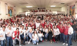 PRI celebra 95 aniversario vivo, fuerte y sólido de la mano de los jóvenes