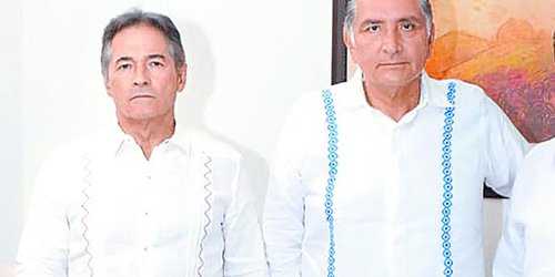 Como notario, Adán Augusto ayudó a los Bermúdez a construir un “edén” empresarial en Tabasco.