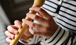 Autoridades mexicanas revisan retención de instrumentos donados desde Suiza en Chiapas