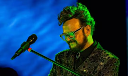 Aleks Syntek explota en contra del hate que le tiran en redes: "como si necesitaran apagar la luz de mi propuesta musical"
