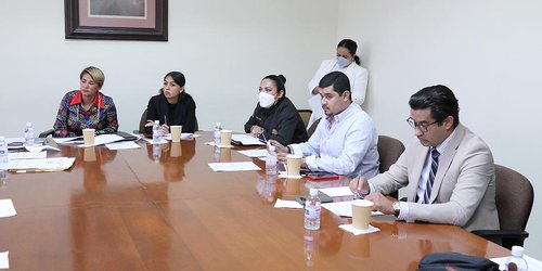 Buscan mayor participación de las mujeres en deportes, ciencia y tecnología