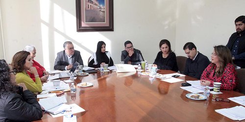 Analizarán iniciativa para reducir el número de diputados plurinominales en SLP