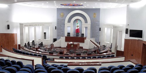 Reconocen labor la Benemérita y Centenaria Escuela Normal del Estado