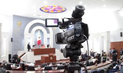 Buscan prohibir venta de “cigarros electrónicos” a menores de edad en SLP