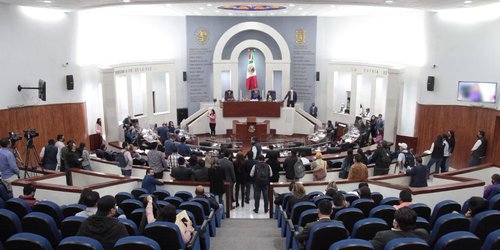 Aprueban punto de acuerdo para vacunar a niños y niñas contra el Covid