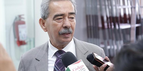 Universidad Rosario Castellanos y beca Gertrudis Bocanegra amplían oportunidades educativas y fortalecen desarrollo tecnológico en SLP