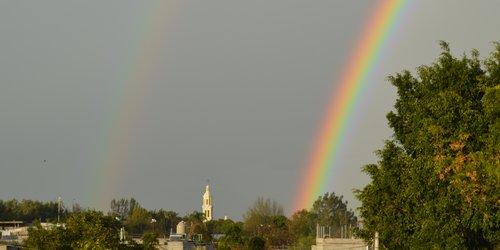 Doble arcoiris en el cielo de Río y Ciudad Fernández