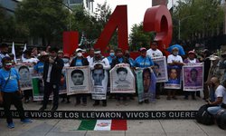 EU envía a México expediente sobre la desaparición de los 43 estudiantes de Ayotzinapa