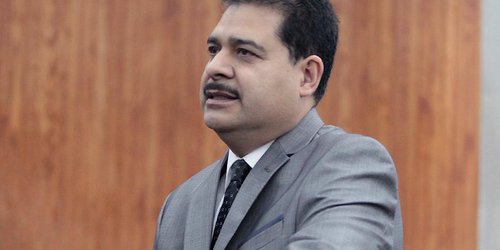 Concesionarios de transporte público obligados a brindar seguridad social a operadores