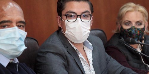 El jueves se votará en el Congreso la iniciativa para gratuidad de placas vehiculares