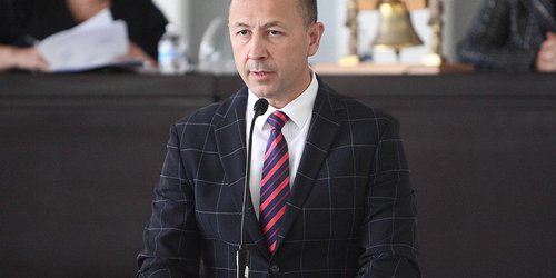 Diputado apoya decisión de juez federal a favor de amparo a reforma eléctrica