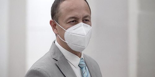 Urgen a FGE y Contraloría del Congreso resolver denuncias por uso de vehículo oficial en robos