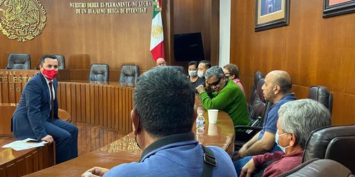 Diputado Edmundo Torrescano se reunió con personas débiles visuales