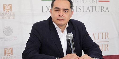 Deben atender llamado de separar del cargo a titular de Salud mientras investigan