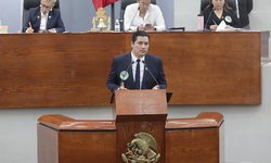 Darán certeza jurídica en solicitudes de juicio político: Dip. Luis Felipe Castro