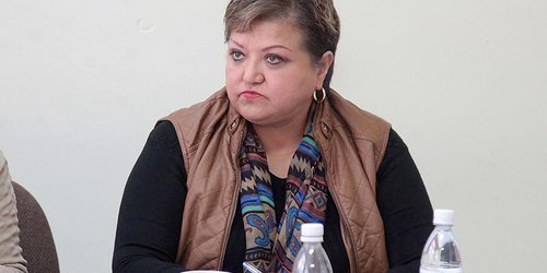 Profesores están a favor de eliminar los fines de semana largos, dice diputada