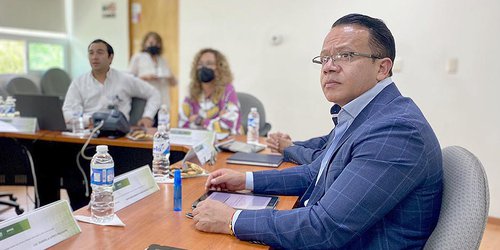 Programa estatal de becas impulsa educación de jóvenes vulnerables