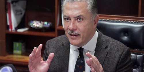 Pide Rolando Hervert apoyar a médicos y enfermeras en lucha contra Covid