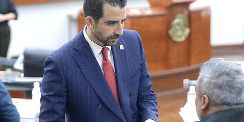 Los Municipios deberán tener una comisión permanente de asuntos de la mujer