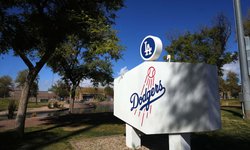 Estadio de los Dodgers impide entrada a personal de ICE