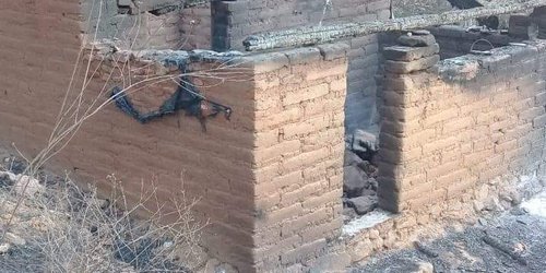 Cabañas de la sierra arrasadas por el fuego