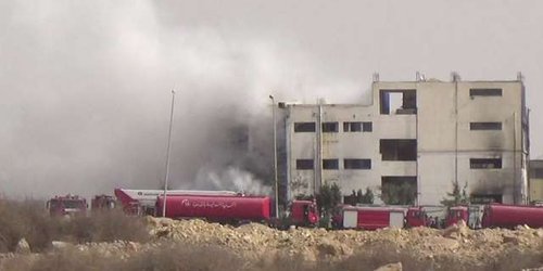 Mueren unas 20 personas en incendio en fábrica textil en El Cairo