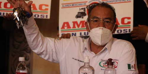 400 camioneros protestarán durante visita de AMLO a SLP