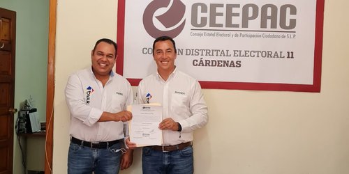 Recibe Edmundo Torrescano constancia de mayoría como diputado local electo por el distrito XI