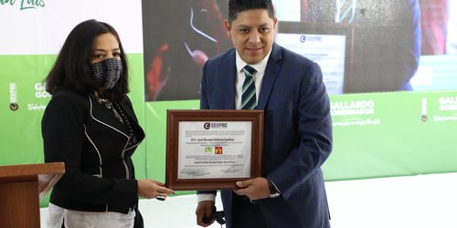 Ricardo Gallardo recibe su constancia de mayoría, y es Gobernador Electo de SLP