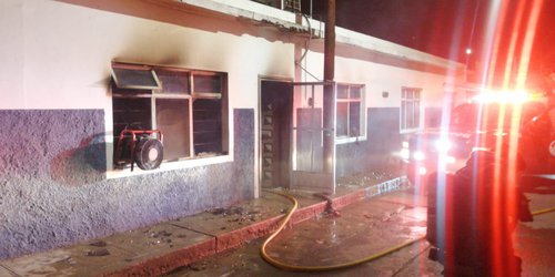 Mujer muere quemada por incendio en su domicilio