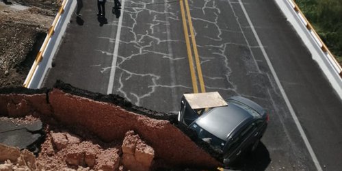 Murió mujer al caer puente vehicular, en carretera Cerritos-Tula