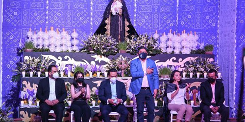 Inaugura Ricardo Gallardo altar de Dolores en Palacio de Gobierno