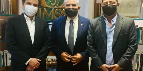 Ricardo Gallardo y Zoé Robledo afinan detalles para equipar hospitales potosinos