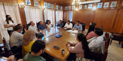 Regidores entregan informes bimestrales en sesión de cabildo