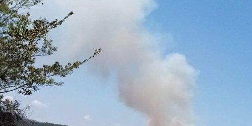Piden ayuda para combatir incendio en sierra de Tanlú y Tanlacut