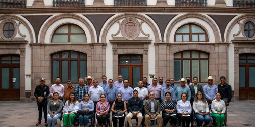 Ricardo Gallardo triplica obras del gobierno en Municipios en primer año de gestión