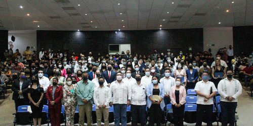 Rector de la Uaslp encabezó graduación de carreras de campus Rioverde