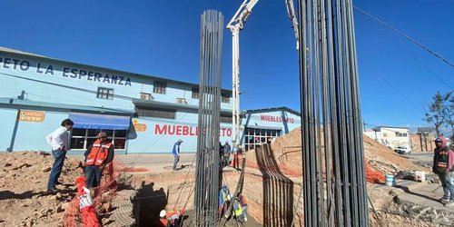 Avanza construcción de puente vehicular atirantado sobre carretera a Rioverde