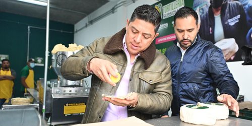 Lleva Gobernador programa de tortilla a a mitad de precio a Moctezuma